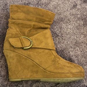 Tan ankle boots Sz 10